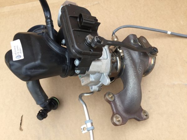 Turbina VW Passat B8 1.4 tsi CUK GTE 04E145721N 04E 145 721 N - Dezmembrari Auto
