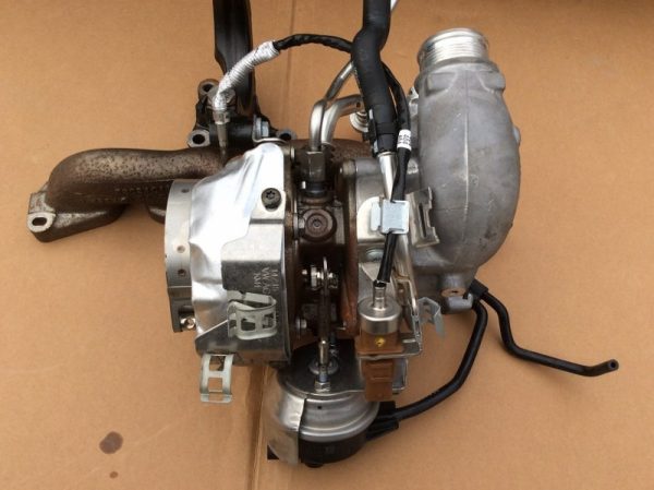 Turbina VW Passat B8 04L253056G 04L 253 056 G - Dezmembrari Auto