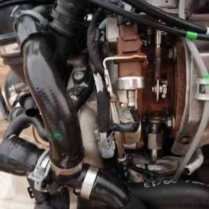 Turbosuflanta turbina VW Passat B8 2.0 tdi 04L253056M 04L 253 056 M - Dezmembrari Auto