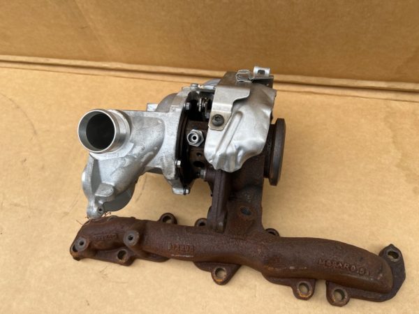 Turbosuflanta VW Golf 7 1.6 tdi 04L253016H 04L 253 016 H CXX CLH DDY DGT - Dezmembrari Auto - imagine 3