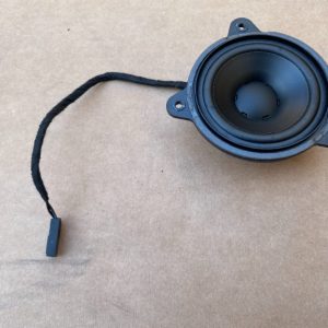 Tweeter DynAudio VW Passat B8 3G0035415D 3G0 035 415 D - Dezmembrari Auto