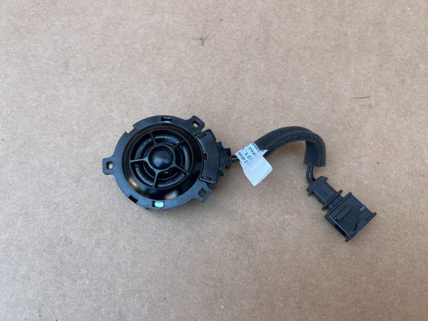 Tweeter VW ID3 ID.3 10A035411 10A 035 411 - Dezmembrari Auto