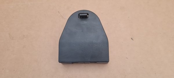 Suport triunghi reflectorizant VW Passat B8 limuzina 3G5860285 3G5 860 285 - Dezmembrari Auto