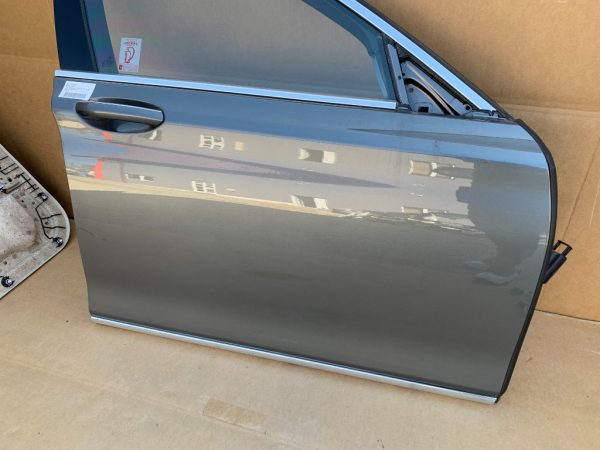 Usa dreapta fata BMW Seria 7 G12 2017 varianta long - Dezmembrari Auto - imagine 2