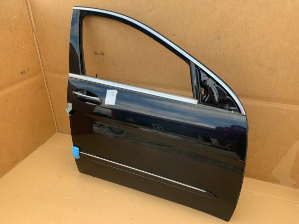 Usa dreapta fata Mercedes R-Class R400 W251 facelift 2015 - Dezmembrari Auto