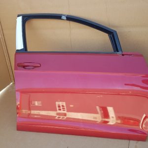 Usa dreapta fata VW Golf 7 culoare rosu LA3X - Dezmembrari Auto
