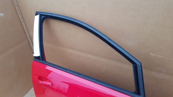 Usa dreapta fata VW Golf 7 culoare rosu LY3D - Dezmembrari Auto - imagine 2