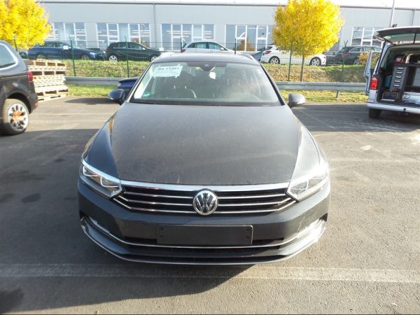 Usa dreapta fata VW Passat B8 2017 variant 2.0 tdi DFH - Dezmembrari Auto