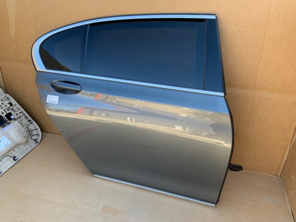 Usa dreapta spate BMW Seria 7 G12 2017 varianta long - Dezmembrari Auto