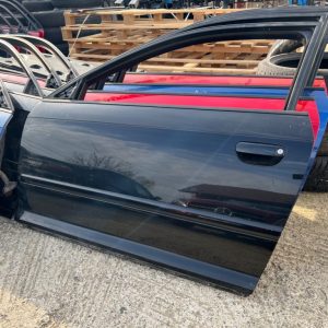 Usa stanga Audi A3 8P coupe 2003 2004 2005 2006 2007 2008 2009 2010 2011 2012 - Dezmembrari Auto