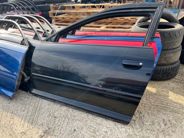 Usa stanga Audi A3 8P coupe 2003 2004 2005 2006 2007 2008 2009 2010 2011 2012 - Dezmembrari Auto