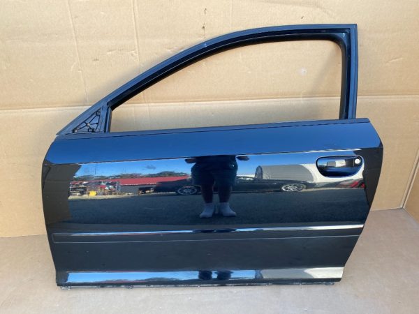 Usa stanga Audi A3 8P coupe 2003 2004 2005 2006 2007 2008 2009 2010 2011 2012 - Dezmembrari Auto