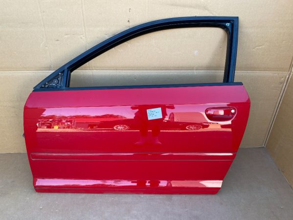 Usa stanga Audi A3 8P coupe 2003 2004 2005 2006 2007 2008 2009 2010 2011 2012 - Dezmembrari Auto