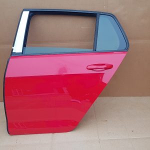 Usa stanga spate VW Golf 7 hatchback culoare rosu LY3D - Dezmembrari Auto