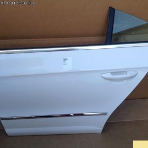 Usa stanga spate VW Passat CC 2011 - Dezmembrari Auto
