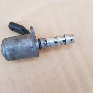 Valva control pompa ulei Audi A3 8V 04L906455A 04L 906 455 A - Dezmembrari Auto