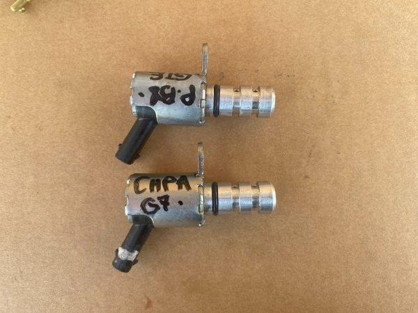 Valva presiune ulei VW Golf 7 Passat B8 Arteon Tiguan Touran 04E906455P 04E 906 455 P la 0 km - Dezmembrari Auto