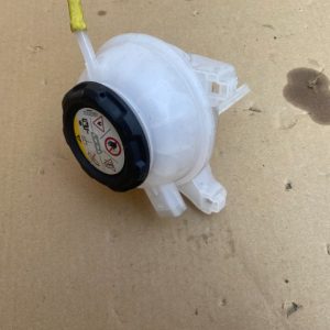 Vas expansiune VW Golf 7 GTE 5Q0121407J 5Q0 121 407 J - Dezmembrari Auto
