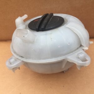 Vas expansiune VW Tiguan 2.0 TDI DFC 5Q0121407G 5Q0 121 407 G - Dezmembrari Auto