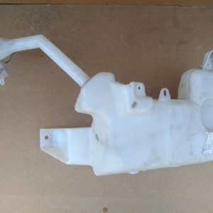 Vas lichid parbriz Nissan Qasqah 2016 J11 - Dezmembrari Auto
