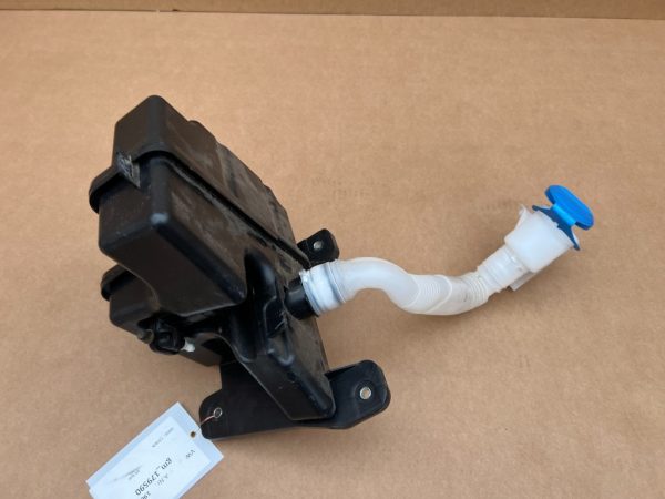 Vas spalator parbriz cu motoras VW Golf 7 5G0955455J 5G0 955 455 J la 0 km - Dezmembrari Auto