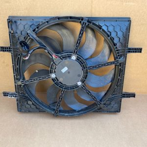 Ventilator cu carcasa VW ID3 ID.3 1EA121203 1EA121203 1EA959455 1EA959455 - Dezmembrari Auto