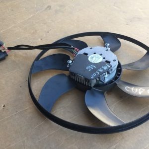 Ventilator VW Passat B8 2.0 tdi CUP 5Q0 959 455 AM 5Q0959455AM - Dezmembrari Auto