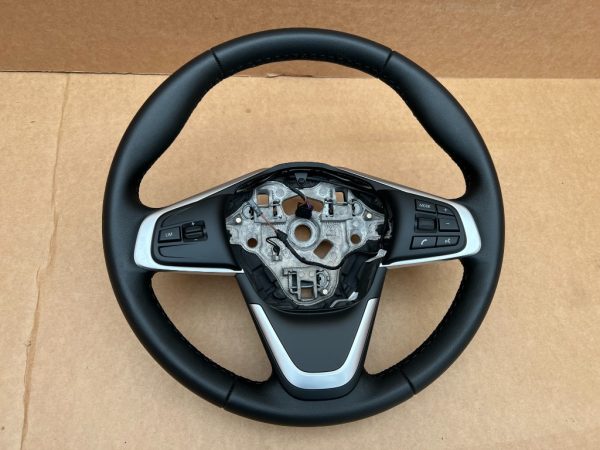 Volan din piele BMW X1 F48 din 2017 la 0 km 5034241 - Dezmembrari Auto
