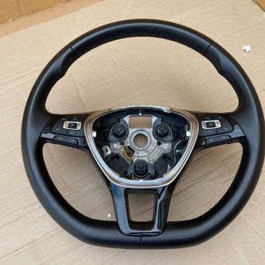 Volan din piele cu comenzi si incalzire VW Tiguan 2017 5TA419091M 5TA 419 091 M - Dezmembrari Auto