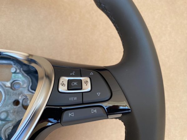 Volan din piele cu comenzi si padele VW Golf 7 2019 5G0419091BH 5G0 419 091 BH la 0 km - Dezmembrari Auto - imagine 3