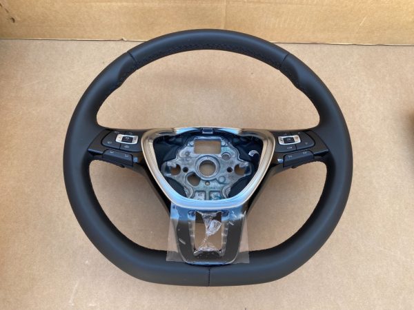 Volan din piele cu comenzi si padele VW Golf 7 2019 5G0419091BH 5G0 419 091 BH la 0 km - Dezmembrari Auto