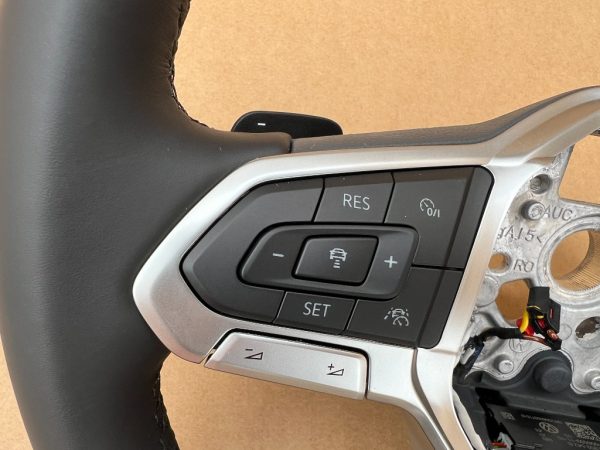 Volan piele comenzi incalzire R line VW Passat B8.5 din 2023 la 0 km 3g0419089eh 3g0 419 089 eh - Dezmembrari Auto - imagine 8