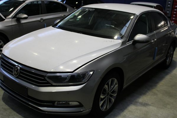 Volanta si kit ambreiaj VW Passat B8 2.0 tdi CRLB CRGA la 0 km - Dezmembrari Auto - imagine 2