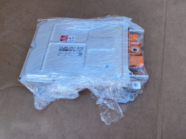 Voltage converter VW ID4 ID.4 2023 1EA907190K 1EA 907 190 K la 0 km - Dezmembrari Auto