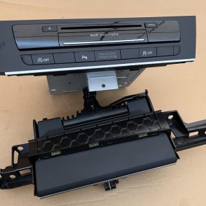 Multimedia navigatie Audi A6 C7 facelift la 0 km 4G1035043D 4G1 035 043 D - Dezmembrari Auto