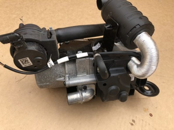 Webasto benzina VW Golf 7 1.5 DAC 5Q0815005AC 5Q0 815 005 AC - Dezmembrari Auto