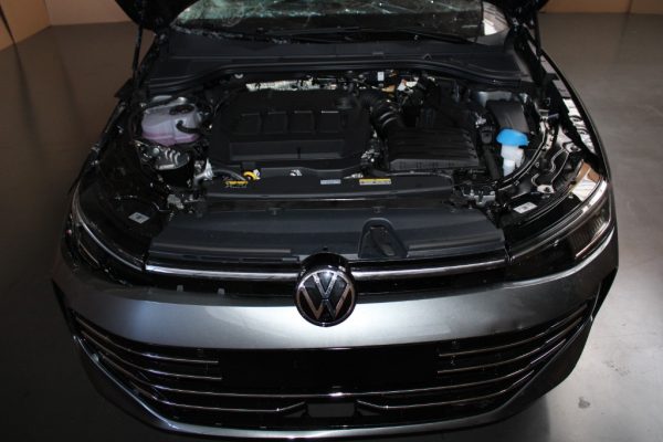 Dezmembrari VW Passat B9 din 2025 la 8 km 2.0 tdi DXN 4motion piese - imagine 4