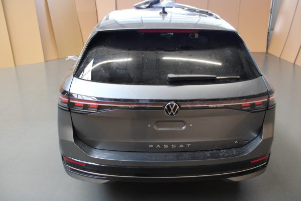 Dezmembrari VW Passat B9 din 2025 la 8 km 2.0 tdi DXN 4motion piese - imagine 6